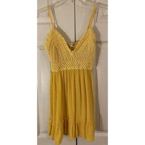 Hint Of Blush Baby‎ Doll Mini Dress Size Small Sleeveless Crochet Top Flowy Boho